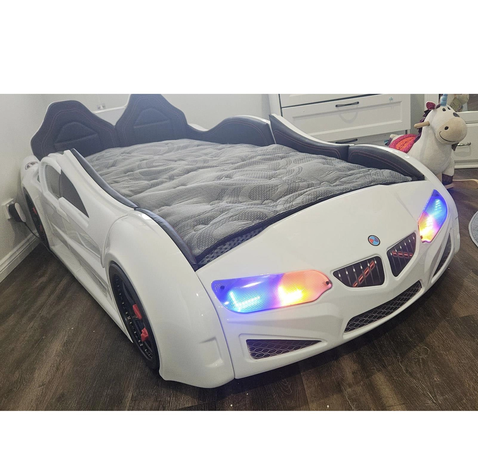 BMW - KAPILARI AÇILIR - KAPILI ARABALI YATAK