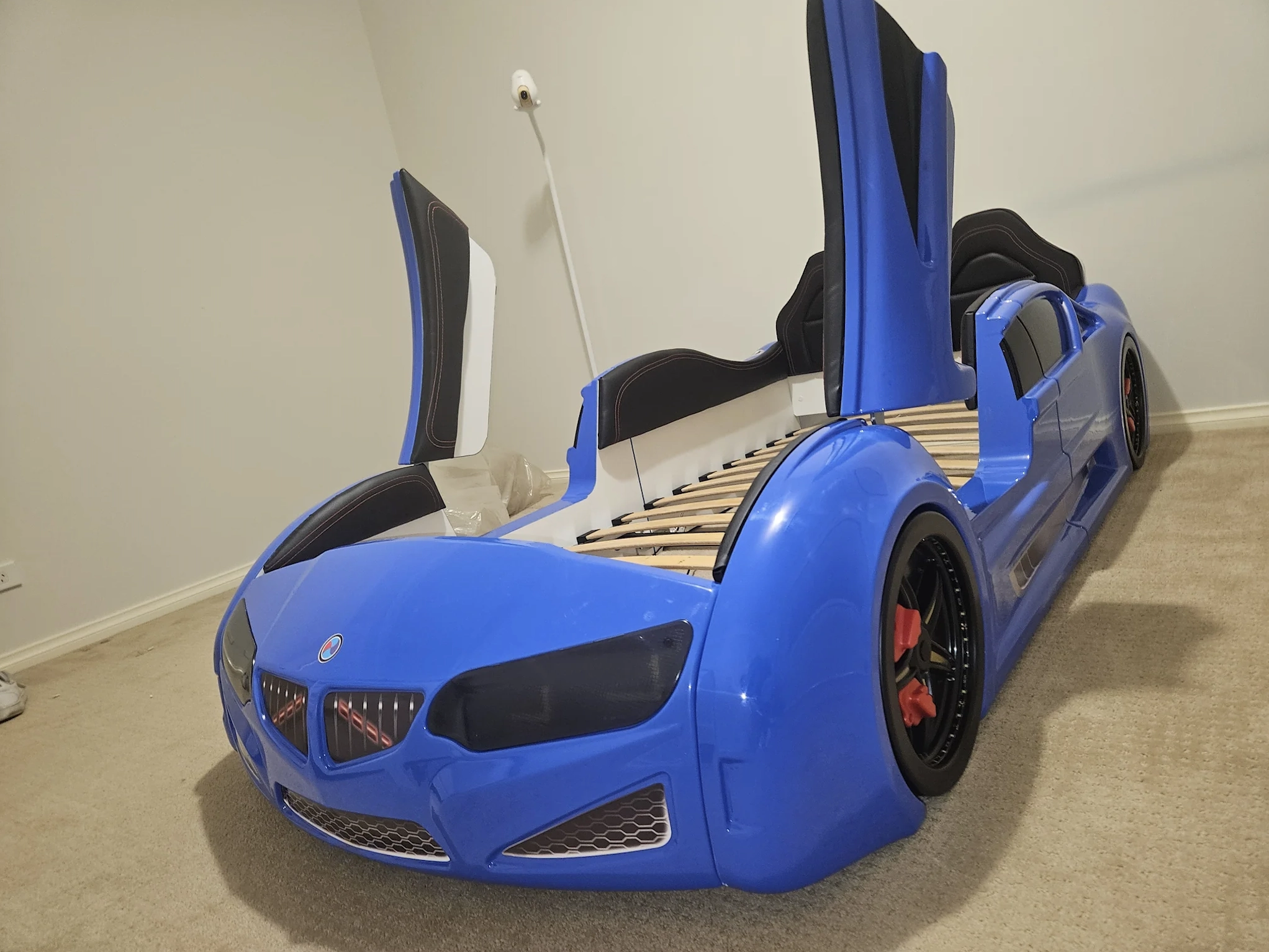 BMW - KAPILARI AÇILIR - KAPILI ARABALI YATAK