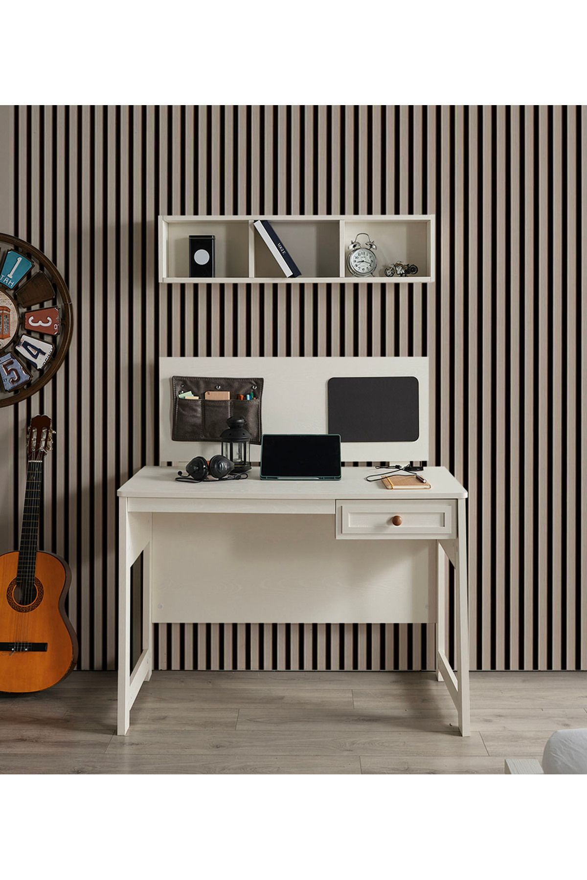 MELODY USB Girişli Kitaplıklı Çalışma Masası