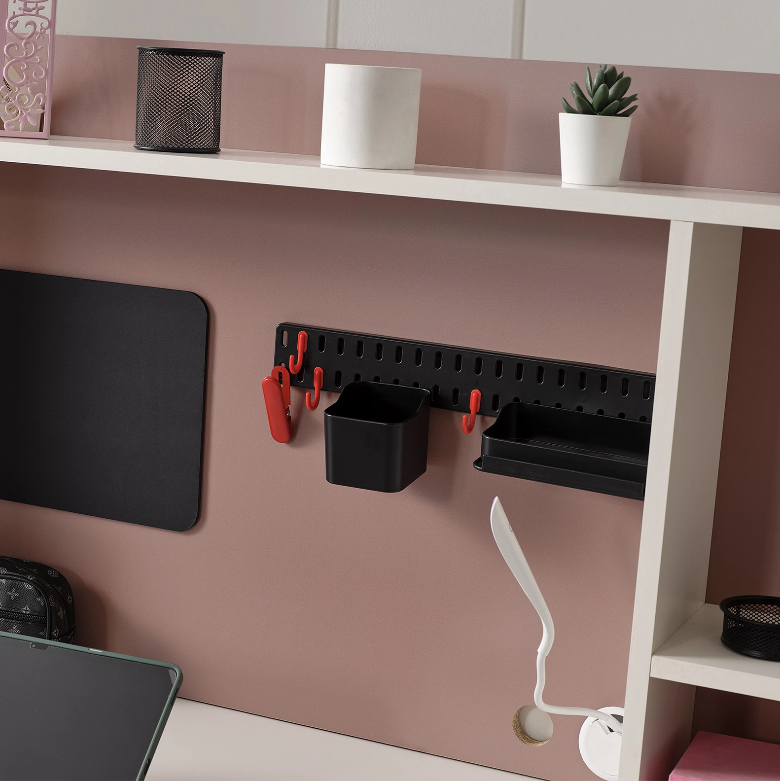 Studio Çalışma Masası