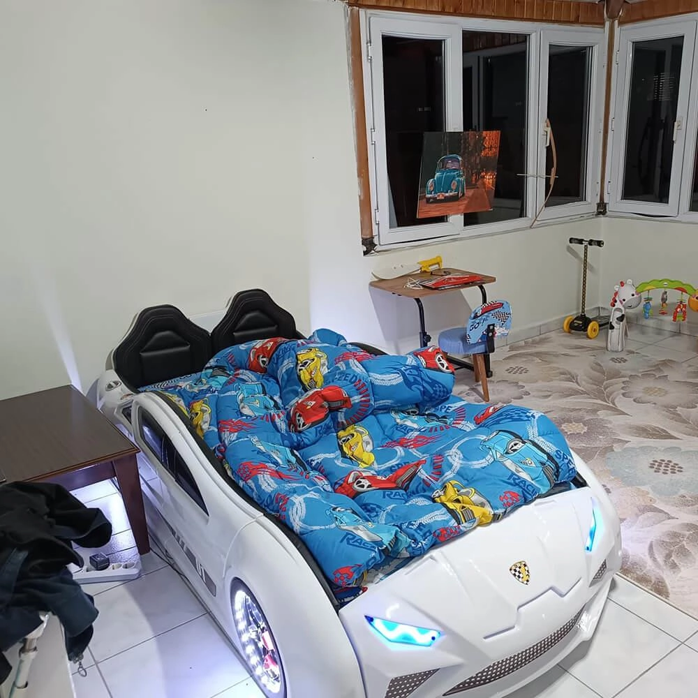 LAMBO - KIRMIZI KAPILARI AÇILIR - ARABALI YATAK