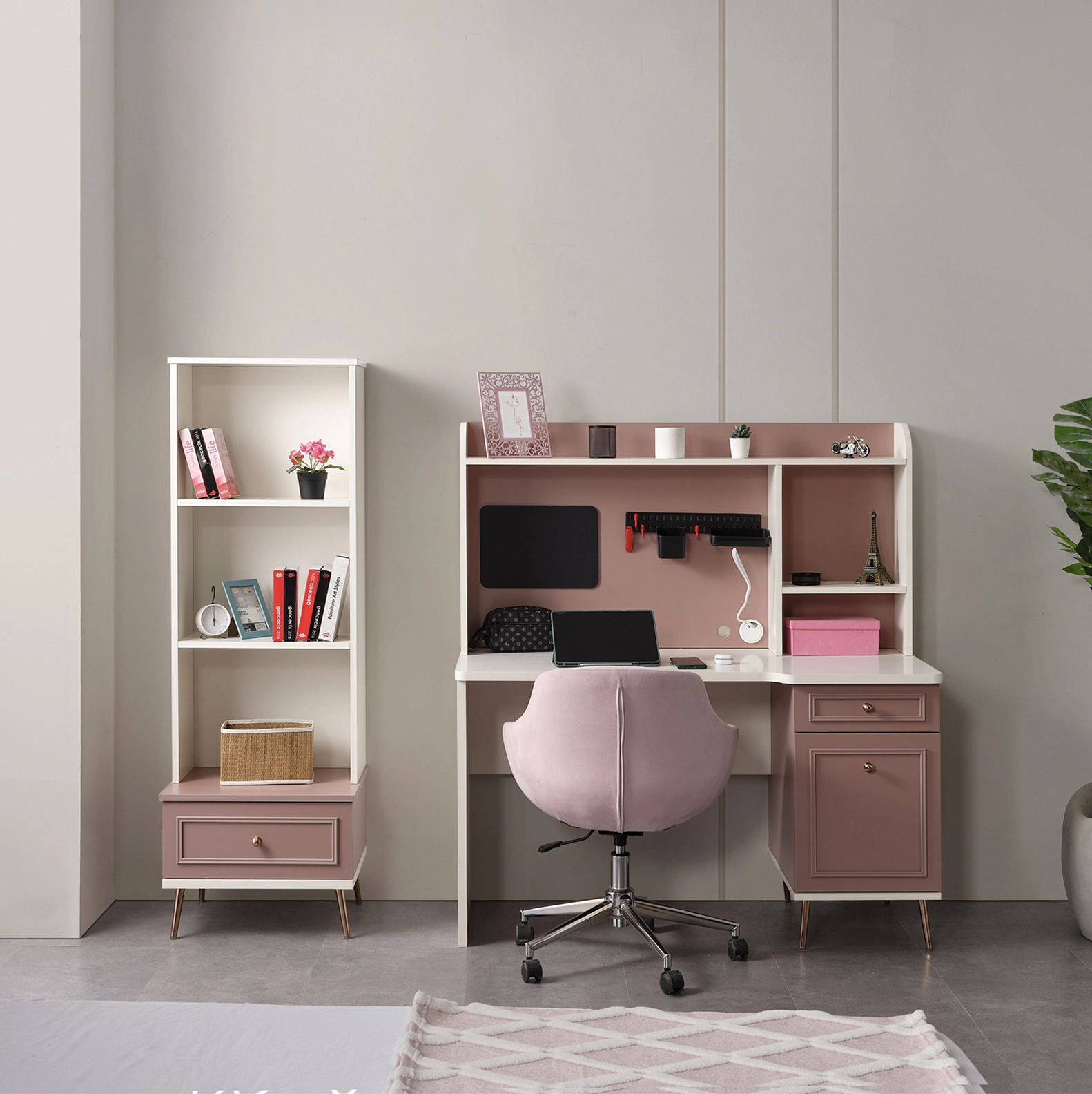 Studio Çalışma Masası