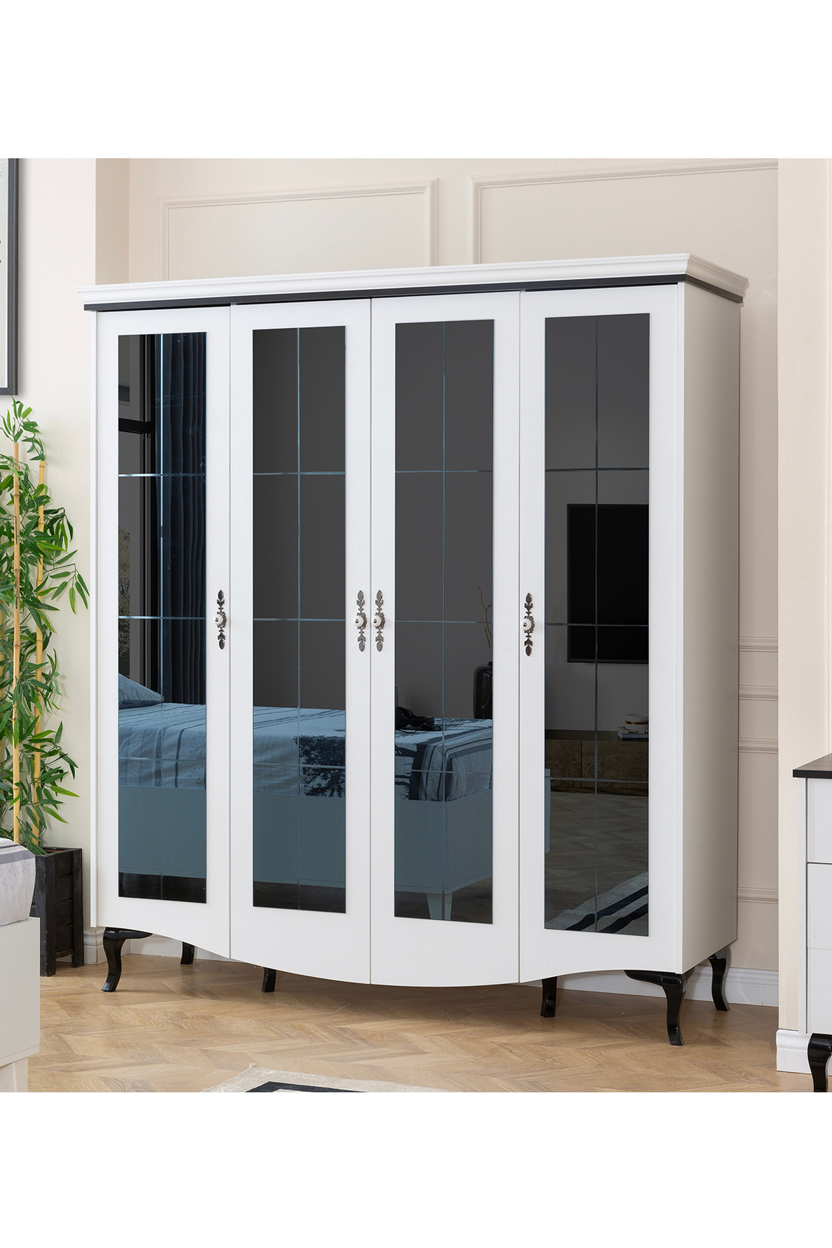 Zümre - Siyah & Beyaz - 4 Kapılı Dolap - Çocuk Gardırop